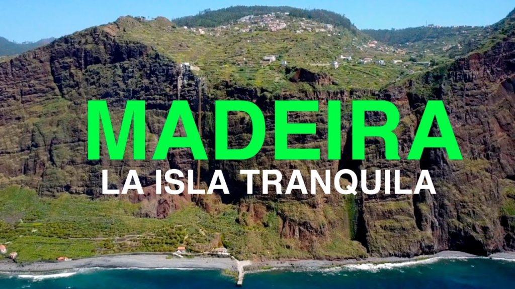 ¿Cuántos habitantes hay en la isla de Madeira? 3