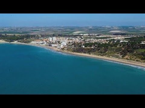 ¿Cuántos kilómetros hay de Conil de la Frontera al Puerto de Santa María? 11