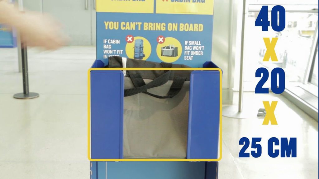 ¿Cuánto debe pesar el bolso de mano en Ryanair? 1