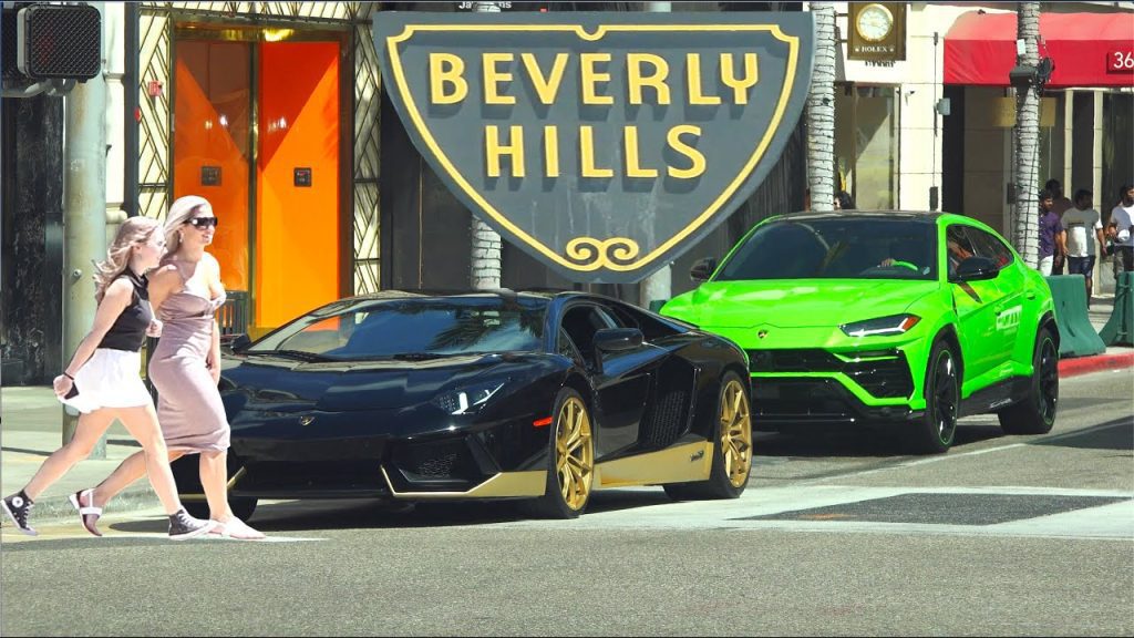 ¿Cómo se llama la calle más famosa de Beverly Hills? 2
