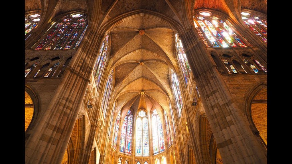 ¿Cuándo es gratis la Catedral de León? 3